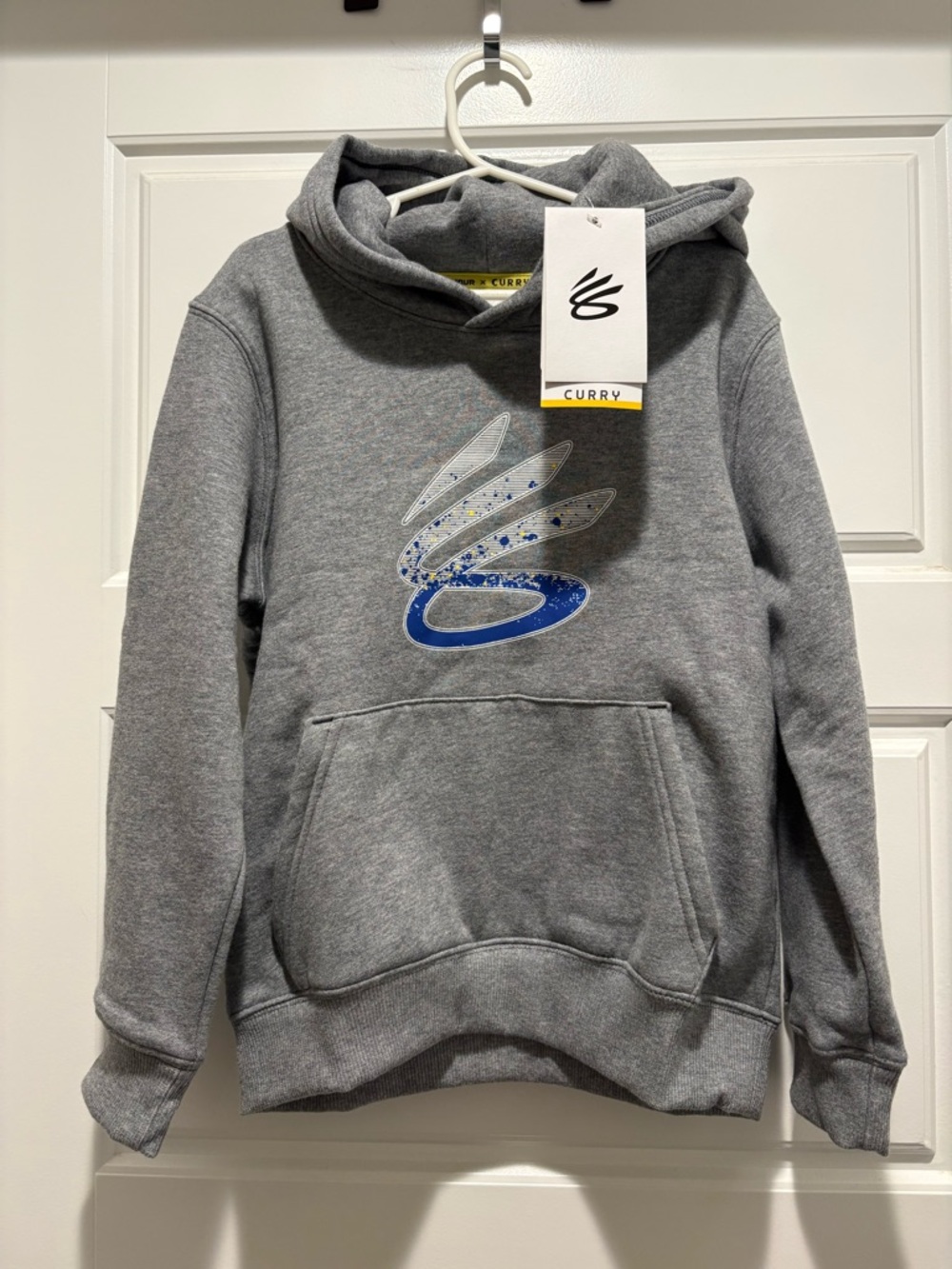 Under Armour x Steph Curry Splash Hoodie, NWT -Size Youth XS